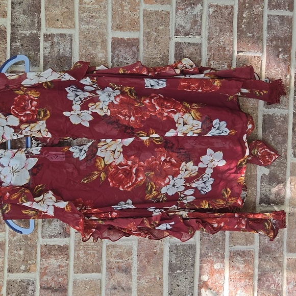 Nicholas Women's Celeste Cold-Shoulder Silk Top - Red - Size S - Picture 4 of 5